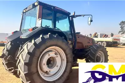 Valtra Tractors 4WD tractors 2003 Valtra 8550 (4x4) Tractor R160,000 excl 2003 for sale by GM Sales | AgriMag Marketplace