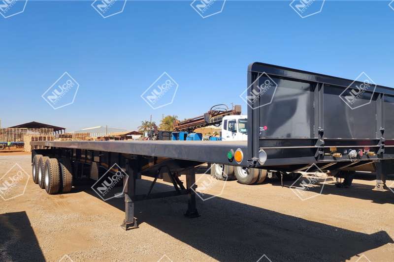 Flatdeck trailer in [region] on AgriMag Marketplace