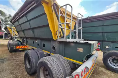 Afrit Trailers Side tipper LINK 2017 for sale by Pomona Road Truck Sales | AgriMag Marketplace