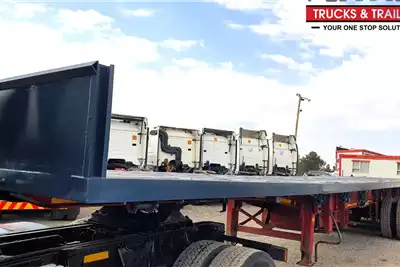 Cargo Lite Trailers Flat deck 15.5 m CARGO LITE TRI AXLE FLAT DECK TRAILER 2007 for sale by ZA Trucks and Trailers Sales | AgriMag Marketplace