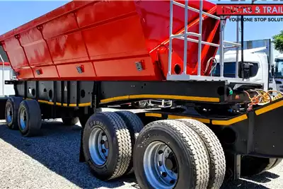 Afrit Trailers Side tipper AFRIT 40 CUBE SIDE TIPPER 2012 for sale by ZA Trucks and Trailers Sales | AgriMag Marketplace