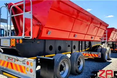 Afrit Trailers Side tipper AFRIT 40 CUBE SIDE TIPPER 2012 for sale by ZA Trucks and Trailers Sales | AgriMag Marketplace