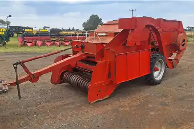 Other Harvesting equipment Lilliston 1580 Grondbone Stroper for sale by R64 Trade | Truck & Trailer Marketplace