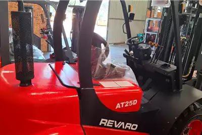 Revaro Forklifts Diesel forklift AT25D 2024 for sale by TTG Auctions | AgriMag Marketplace