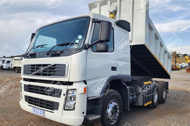 Volvo Tipper trucks FM12 6X4 TIPPER