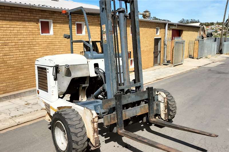 Moffet Forklifts Moffet Mounty M8 2005