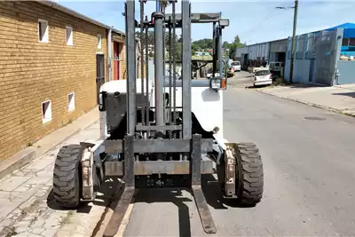 Moffet Forklifts Moffet Mounty M8 2005 for sale by Therons Voertuig | AgriMag Marketplace