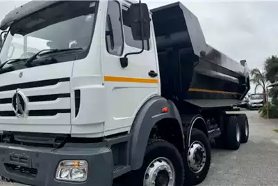 Powerstar Tipper trucks Twin Steer Tipper 16 Cube 2011 for sale by Boschies cc | Truck & Trailer Marketplace