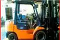 Forklifts 4 Ton Diesel 4m 2 Stage Lift 2005