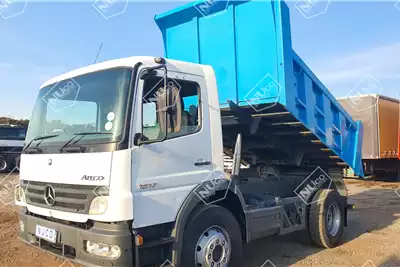 Mercedes Benz Tipper trucks ATEGO 1517 4X2 TIPPER 2007 for sale by Nuco Auctioneers | AgriMag Marketplace