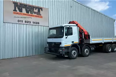 Mercedes Benz Crane trucks 2005 Mercedes Benz 4144 dropside with 38T Crane 2005 for sale by Nationwide Trucks | Truck & Trailer Marketplace