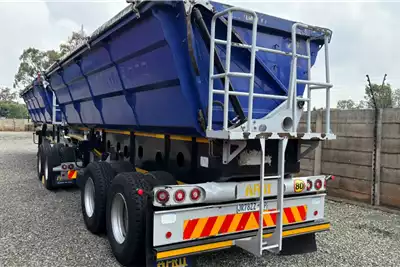 Afrit Trailers Side tipper 40 Cubes (7 Available) 2017 for sale by Van Biljon Trucks Trust | AgriMag Marketplace