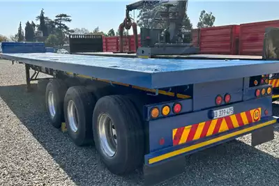 Motor Trail Trailers Flat deck 13.5m Tri axle 2012 for sale by Van Biljon Trucks Trust | AgriMag Marketplace