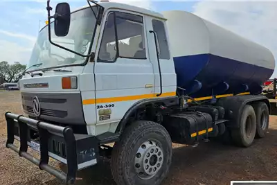 Warrior Truck WARRIOR 26 300 WATER TANKER for sale by WCT Auctions Pty Ltd  | AgriMag Marketplace