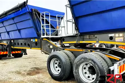 Afrit Trailers Side tipper AFRIT 45 CUBE SIDE TIPPER TRAILER 2017 for sale by ZA Trucks and Trailers Sales | AgriMag Marketplace