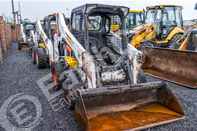 Bobcat Skidsteers S530 Skidsteer 2017 for sale by EARTHCOMP | Truck & Trailer Marketplace