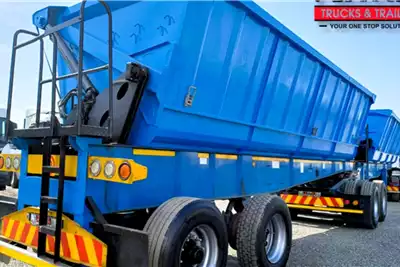 CIMC Trailers Side tipper CIMC 45 CUBE SIDE TIPPER TRAILER 2017 for sale by ZA Trucks and Trailers Sales | AgriMag Marketplace