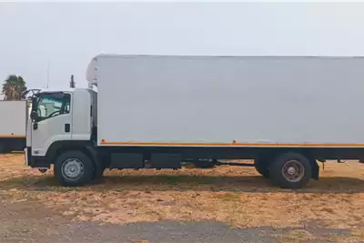 Isuzu Box trucks ISUZU FTR 850 VOLUME BIN 2014 for sale by Country Wide Truck Sales | AgriMag Marketplace