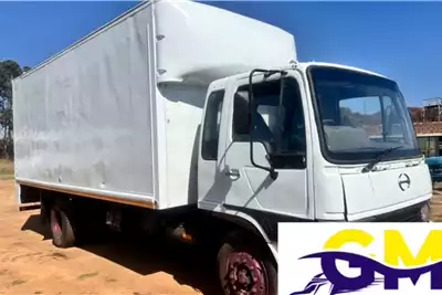 Hino Box trucks 1996 Toyota Hino (6t) Closed Body Truck 1996 for sale by GM Sales | AgriMag Marketplace