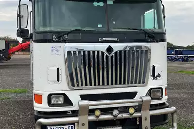 International Truck tractors 2009 International 9800i 6x4 2009 for sale by Delta Truck Sales | Truck & Trailer Marketplace