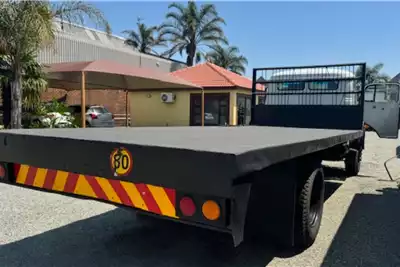 Mercedes Benz Flatbed trucks 14.13 Bull Nose Power steering 7 Ton 1992 for sale by Boschies cc | Truck & Trailer Marketplace