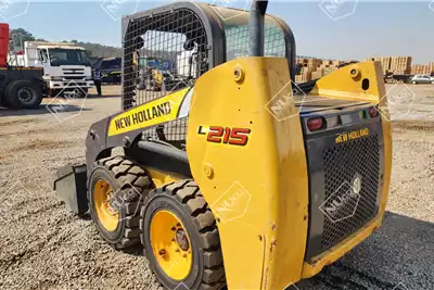 New Holland Skidsteer loader L215 SKIDSTEER 2011 for sale by Nuco Auctioneers | AgriMag Marketplace