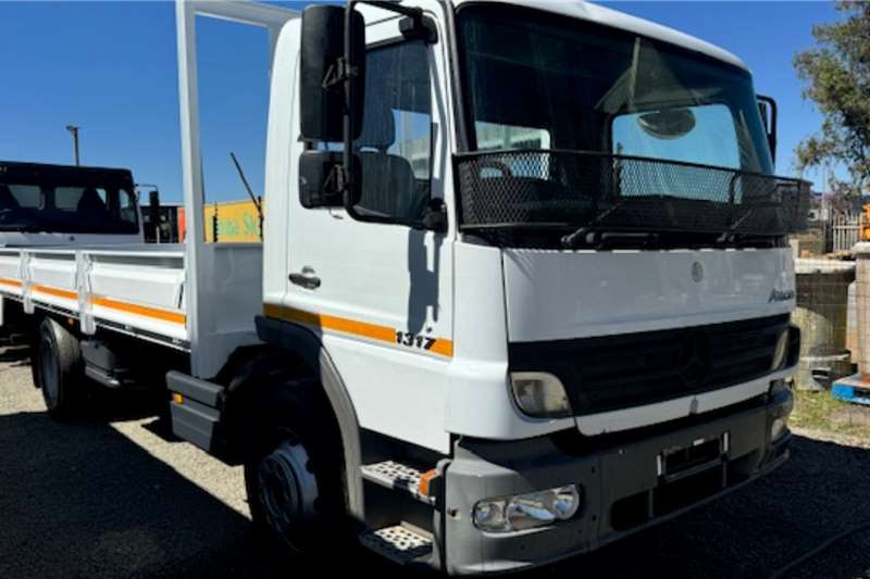 Mercedes Benz Dropside trucks 13.17 with New Dropsides 2007