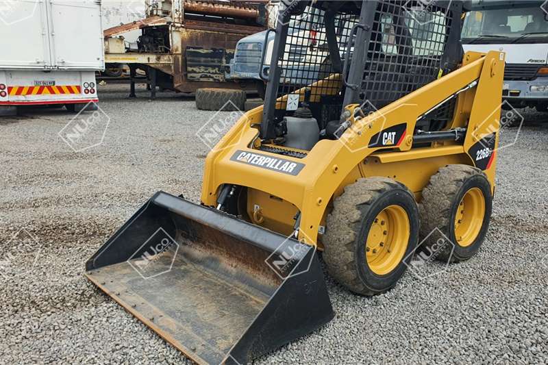 CAT Skidsteers 226B3 2014