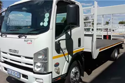 Isuzu Flatbed trucks NPR400 AMT Flatbed Body with Hydraulic Ramp 2019 for sale by McCormack Truck Centre | Truck & Trailer Marketplace