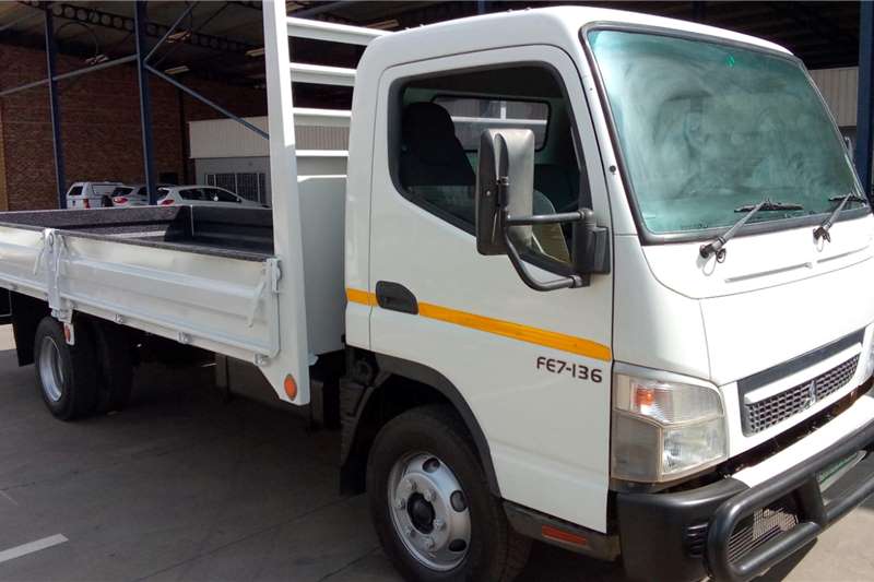 Fuso Dropside trucks Canter FE & 136 F/C Dropside Loadboady 2018