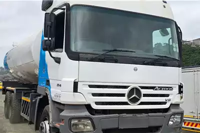 Mercedes Benz Tanker trucks MERCEDES BENZ 2645 ACTROS WATERTANKER 2004 for sale by N2 Trucks Sales Pty Ltd | Truck & Trailer Marketplace