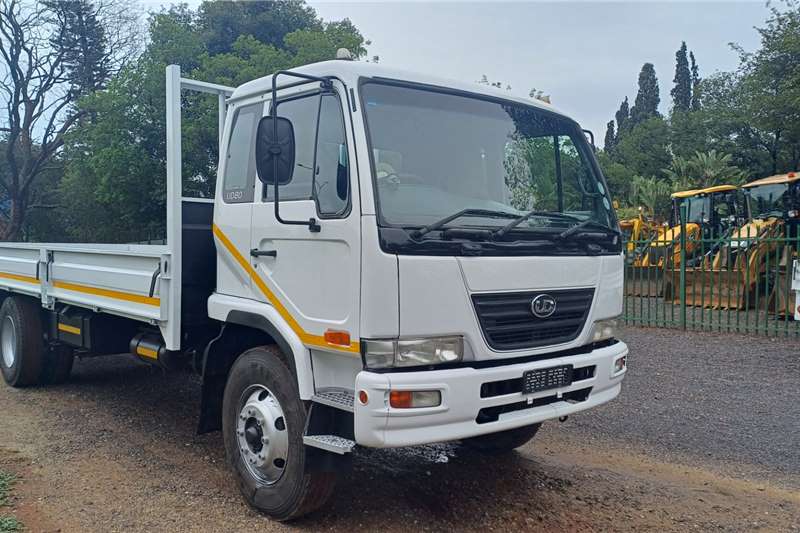 [make] Dropside trucks in South Africa on AgriMag Marketplace