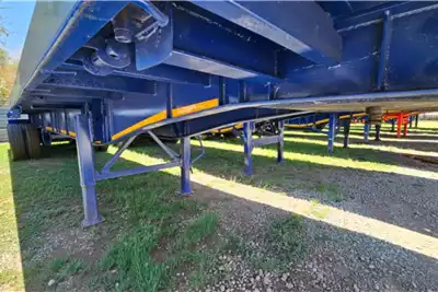 Trailstar Trailers Flat deck TRI AXLE 2009 for sale by Pomona Road Truck Sales | AgriMag Marketplace