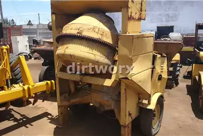 Concrete mixer Concrete Mixer 430L Diesel With Hydraulic Lift for sale by Dirtworx | Truck & Trailer Marketplace