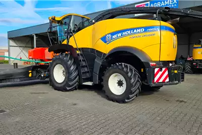 New Holland Harvesting equipment Forage harvesters New Holland FR 650 2018 + Kemper 475 plus 2018 for sale by Agramex SA | Truck & Trailer Marketplace