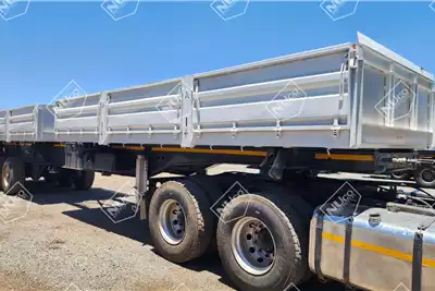 Afrit Trailers TRI AXLE TWIN BIN DROPSIDE SIDE TIPPER 2006 for sale by Nuco Auctioneers | Truck & Trailer Marketplace