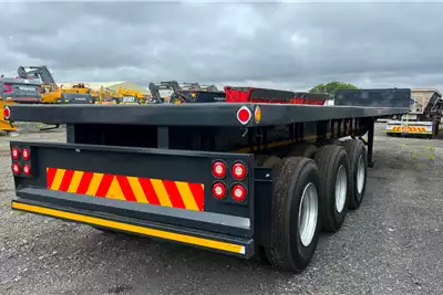 Superior Trailers Flat deck New Superior Tri Axle Flatdeck 2025 for sale by Nationwide Trucks | Truck & Trailer Marketplace