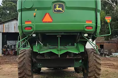 John Deere Harvesting equipment Grain harvesters S660 for sale by TTG Auctions | Truck & Trailer Marketplace