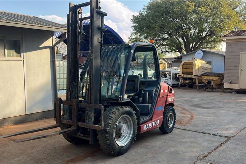 Forklifts in South Africa on Truck & Trailer Marketplace