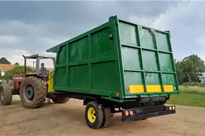 Agricultural trailers 2006 Kuilvoer Graan Tipper Trailer 8 Ton for sale by Dirtworx | Truck & Trailer Marketplace