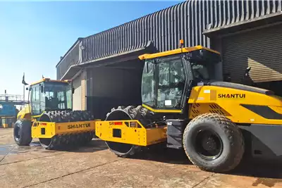 Shantui Rollers SR12 B6 Padfoot 2024 for sale by Handax Machinery Pty Ltd | AgriMag Marketplace