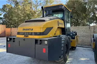 Shantui Roller SR22H C6   Padfoot 2025 for sale by Handax Machinery Pty Ltd | Truck & Trailer Marketplace