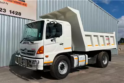 Hino Tipper trucks 2016 Hino 500 1726 6 Cube Tipper 2016 for sale by Nationwide Trucks | AgriMag Marketplace