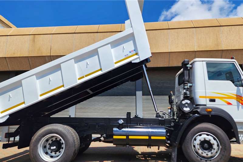 Tipper trucks in [region] on AgriMag Marketplace