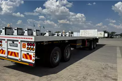 Hartland Trailers Superlink Superlink Flatdect Trailer 1999 for sale by East Rand Truck Sales | AgriMag Marketplace