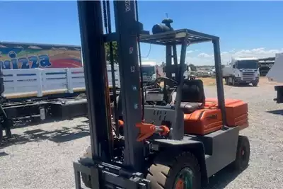 Toyota Forklifts FD40 for sale by Randfontein Truck Salvage | AgriMag Marketplace