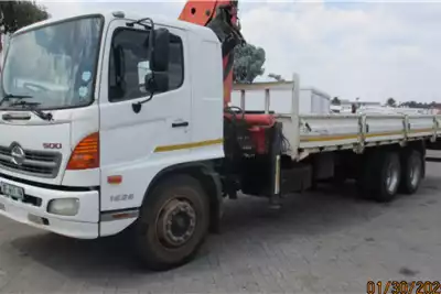 Hino Crane trucks HINO 500 1626 6 X 2 DROPSIDE WITH FRONT PK18500 CR 2012 for sale by Isando Truck and Trailer | AgriMag Marketplace