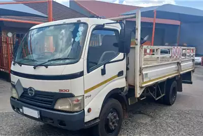 Hino Dropside trucks 714 3.5TON 2012 for sale by A to Z TRUCK SALES | Truck & Trailer Marketplace