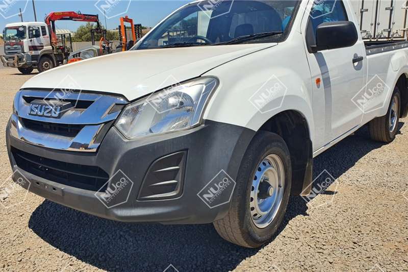 Isuzu LDVs & panel vans D MAX SINGLE CAB MANUAL DIESEL