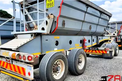 Afrit Side tipper AFRIT 25 CUBE SIDE TIPPER LINKS X 4 UNITS 2020 for sale by ZA Trucks and Trailers Sales | AgriMag Marketplace